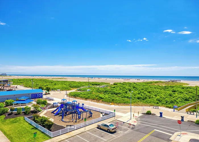 Pan American Oceanfront Hotel