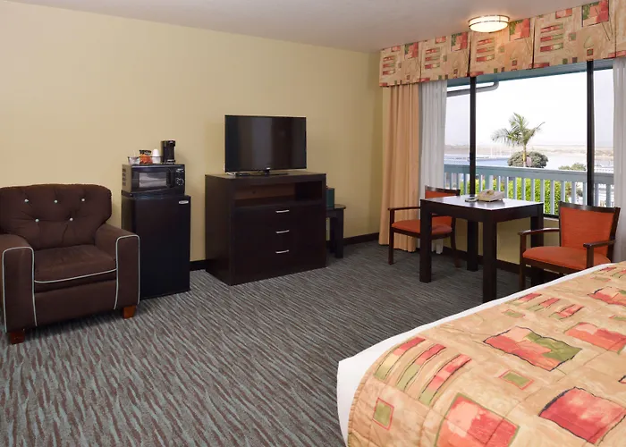 Bay View Inn - Morro Bay