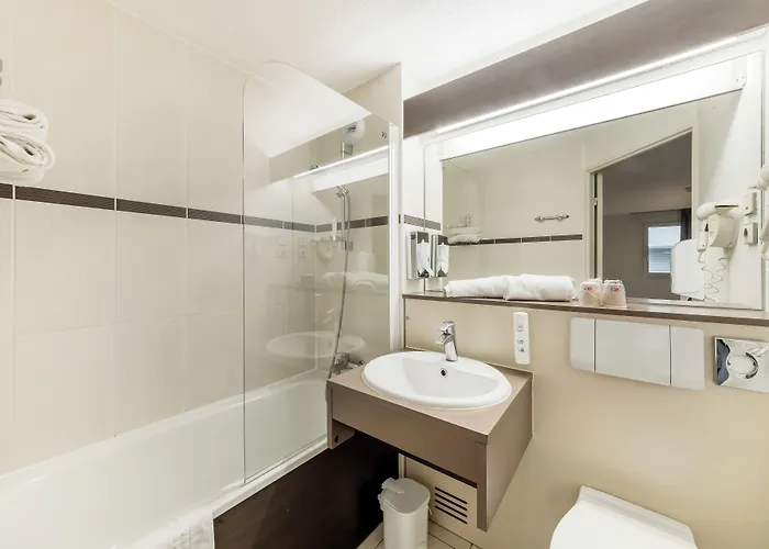 Comfort Hotel Orleans Saran