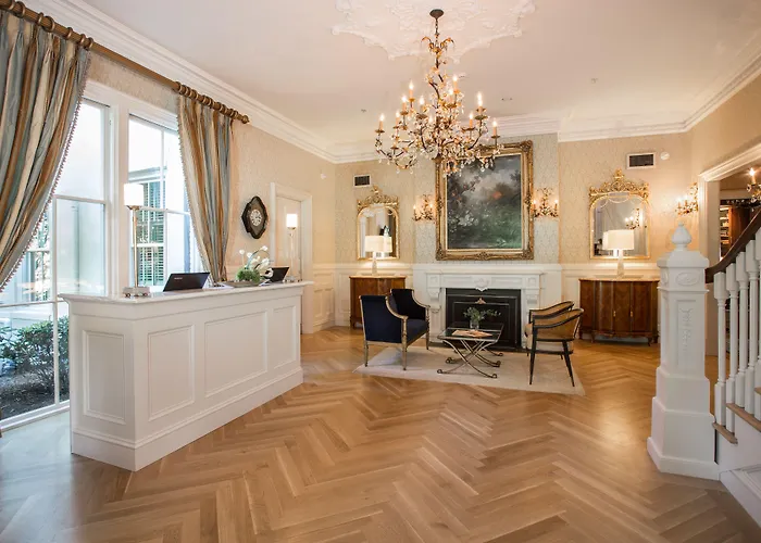 The Chanler At Cliff Walk