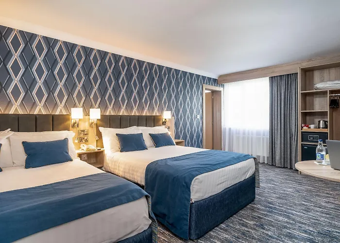 Rochestown Lodge Hotel