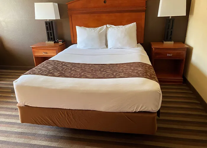 Best Western Manhattan Inn