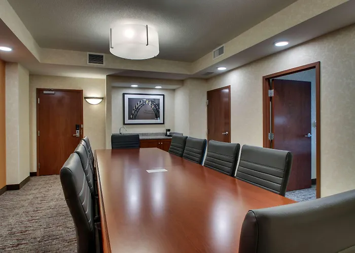 Drury Inn & Suites Findlay