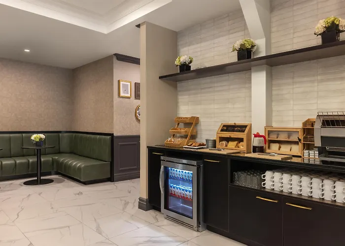Hotel Vallea Bromont, Tapestry Collection By Hilton