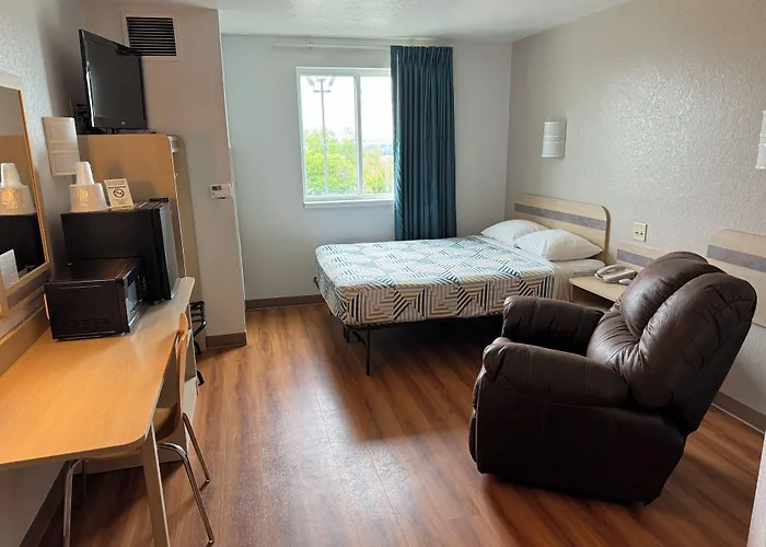 Motel 6-Avoca, Ia