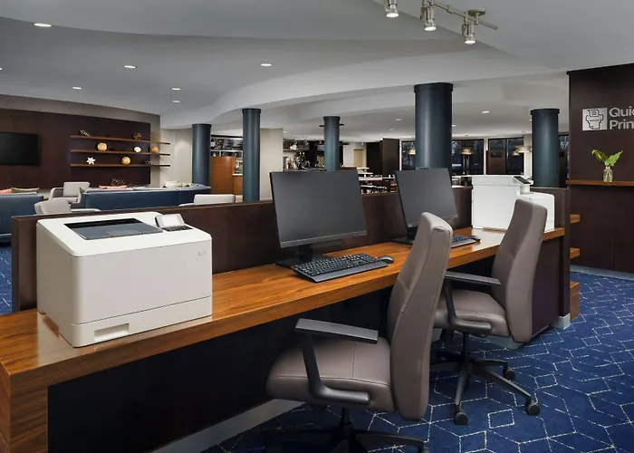 Courtyard By Marriott Potomac Mills Woodbridge