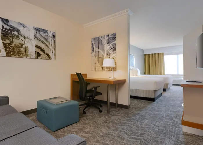 Springhill Suites By Marriott Newark International Airport