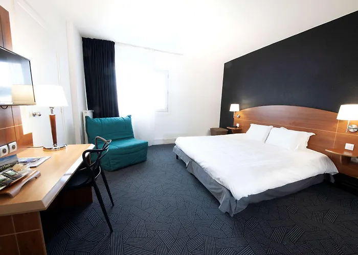 Kyriad Hotel Clermont Ferrand Centre