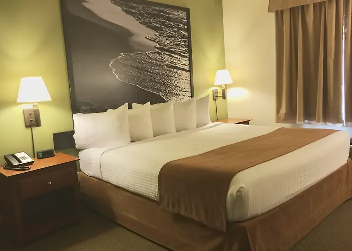 Super 8 By Wyndham Amherst Ns