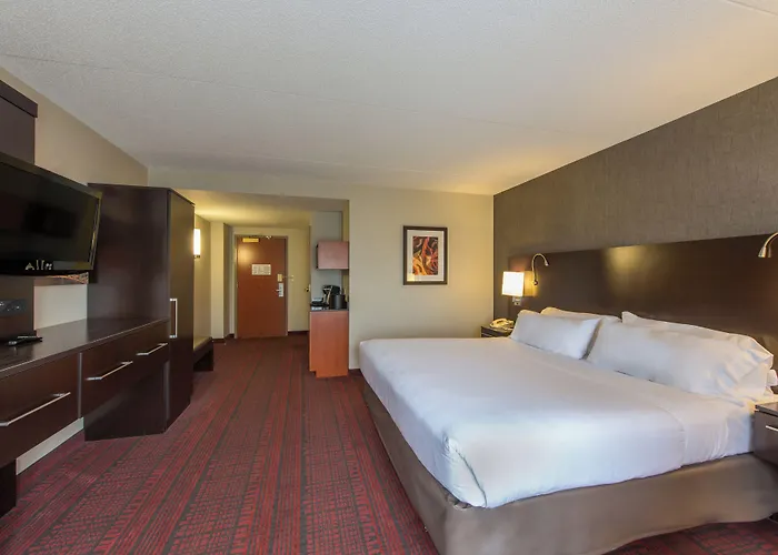 Holiday Inn Express Hotel & Suites Auburn By Ihg