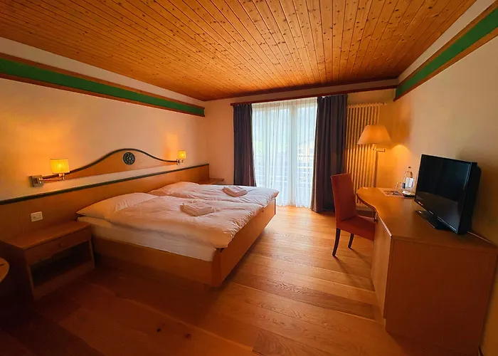 Madrisa Lodge