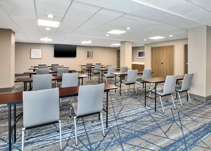 Holiday Inn Express Hotel & Suites West Monroe By Ihg
