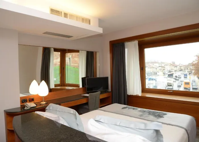 Albergo Roma, BW Signature Collection