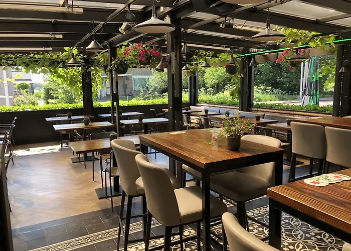 Boutique Hotel Chariot - Amsterdam Schiphol Airport