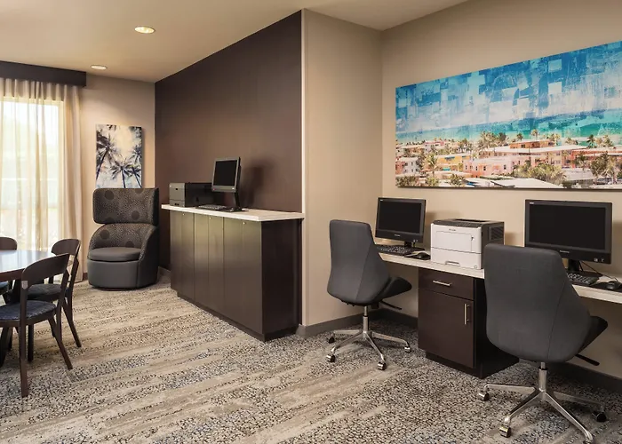 Courtyard By Marriott Fort Lauderdale Airport & Cruise Port