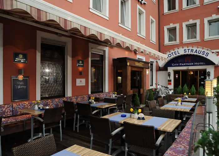 City Partner Hotel Strauss