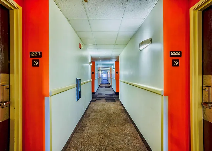 Motel 6-Burlington, On - Toronto West - Oakville