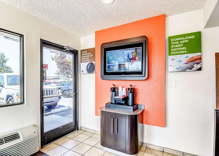 Motel 6-Stockton, Ca - Charter Way West