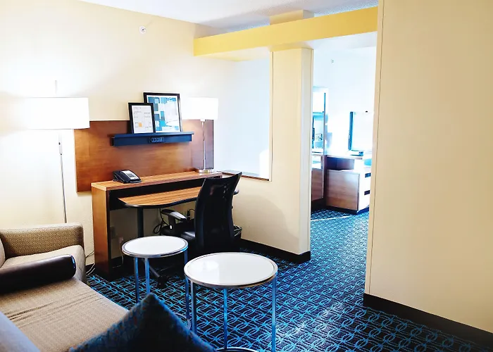 Comfort Inn & Suites Ankeny - Des Moines