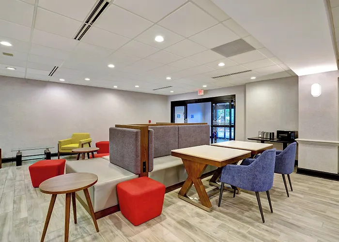 Hampton Inn Cortland, Ny