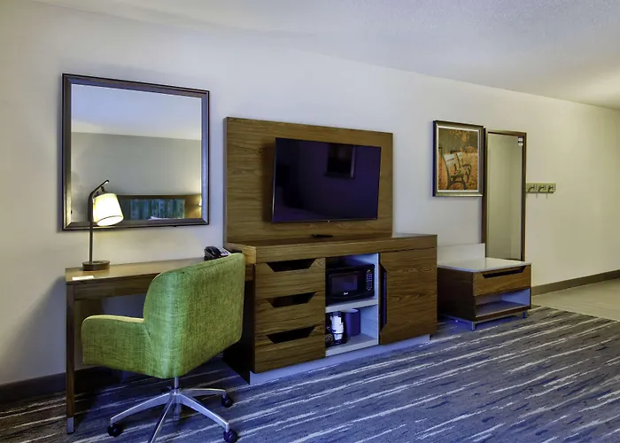 Hampton Inn Cortland, Ny