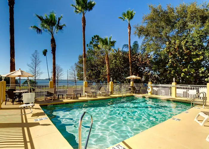 Comfort Suites Clearwater - Dunedin