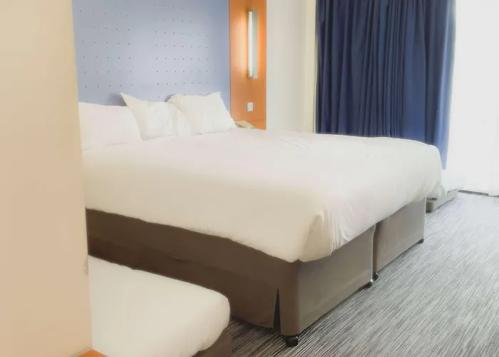 Ramada London North