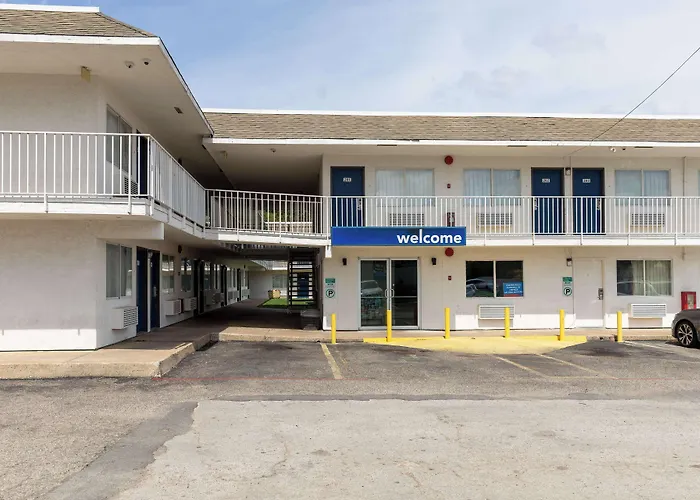 Motel 6-Lufkin, Tx