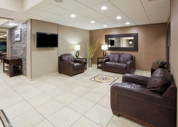 Holiday Inn Express & Suites Aberdeen By Ihg