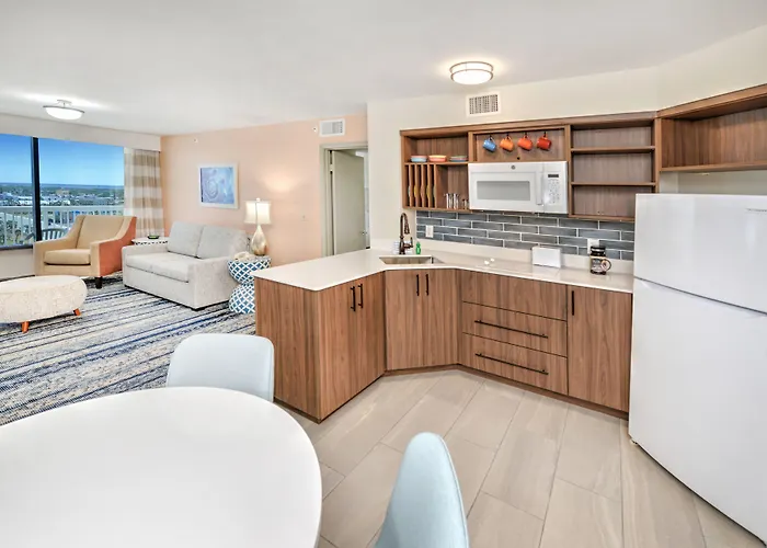 Bahama House - Daytona Beach Shores