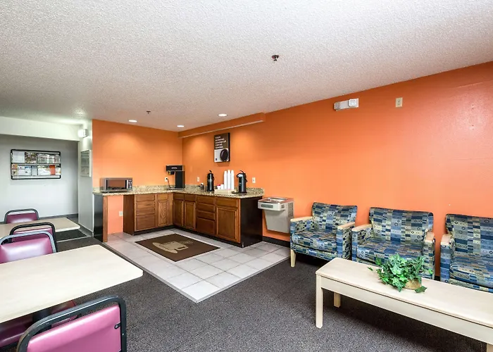 Motel 6-Waterloo, Ia