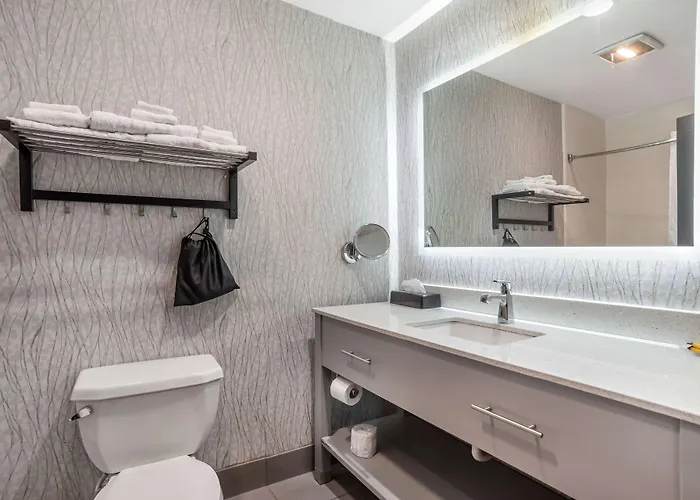 Best Western Plus Jackson Downtown Coliseum
