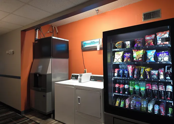 Reston Inn & Suites
