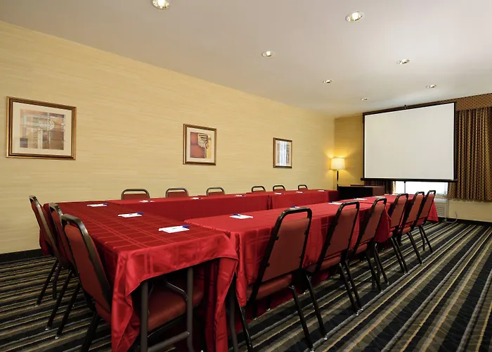 Holiday Inn Express Elk Grove West I-5 By Ihg