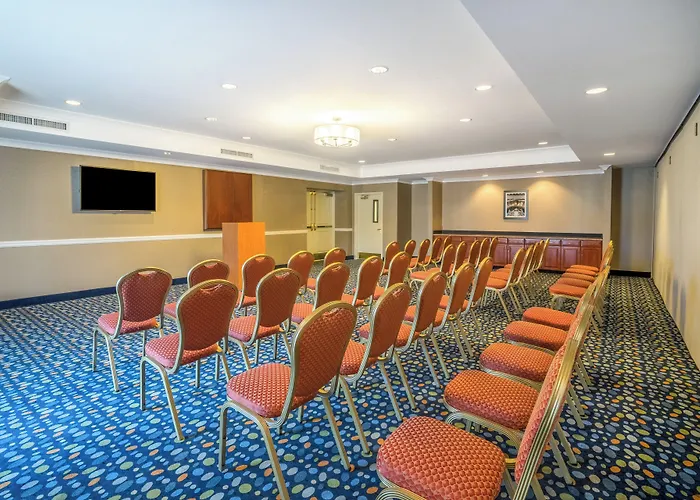 Holiday Inn Express Hotel & Suites Easton By Ihg