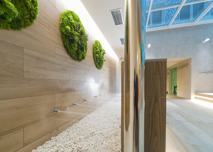 Salles Hotel Pere IV