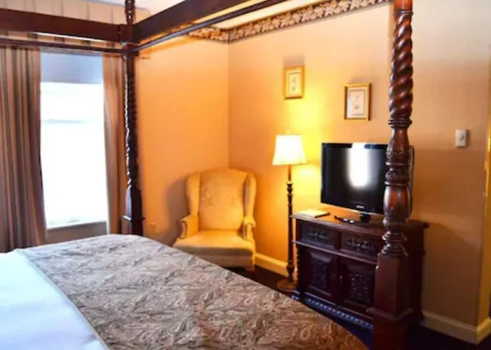 The Inn At Saratoga