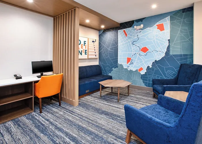 Holiday Inn Express Hotel & Suites Defiance By Ihg