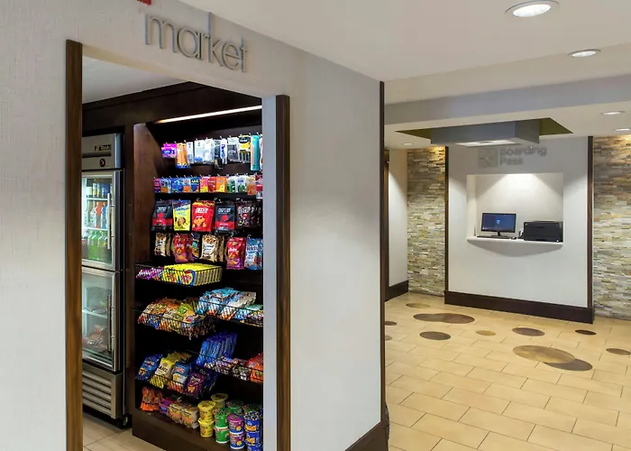 Courtyard By Marriott Buffalo Amherst/University