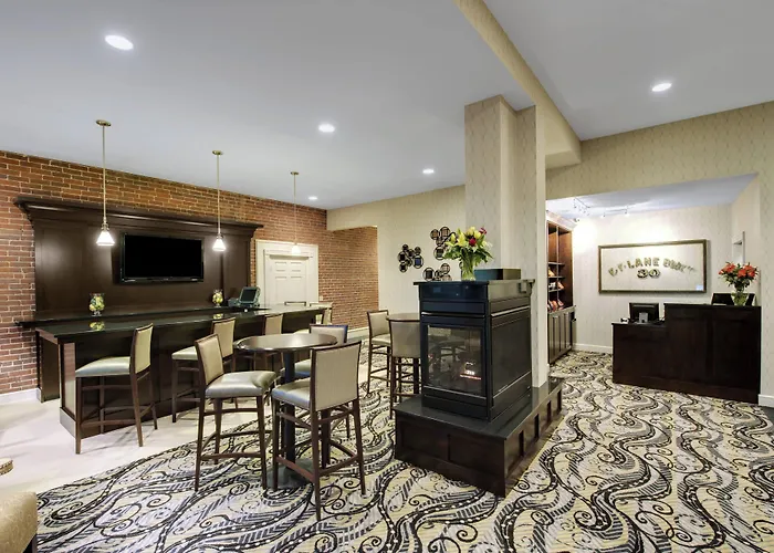 Fairfield Inn & Suites By Marriott Keene Downtown