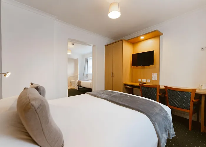 Star Hotel
