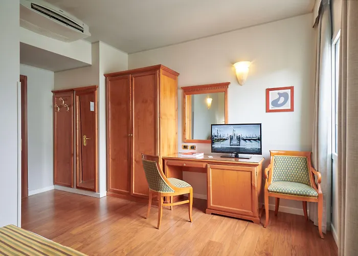 Hotel Plaza