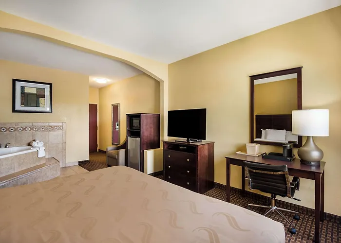 Quality Inn Des Moines North