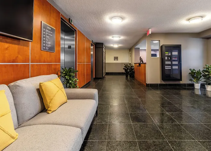 Hotel Saint-Laurent Montreal