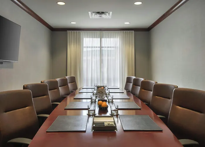 Courtyard By Marriott Basking Ridge