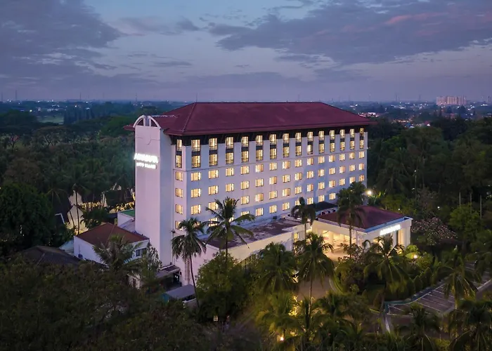 Aryaduta Lippo Village