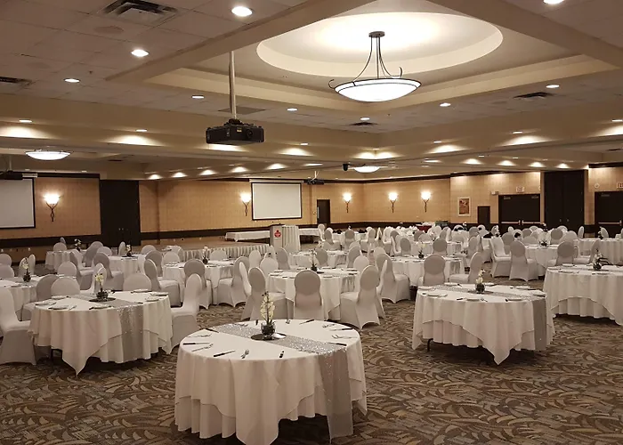Canad Inns Destination Centre Club Regent Casino Hotel