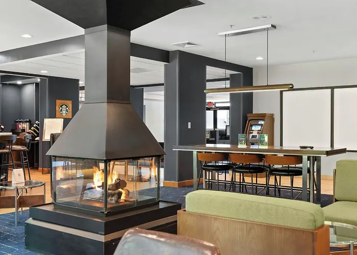 Courtyard Burlington Williston