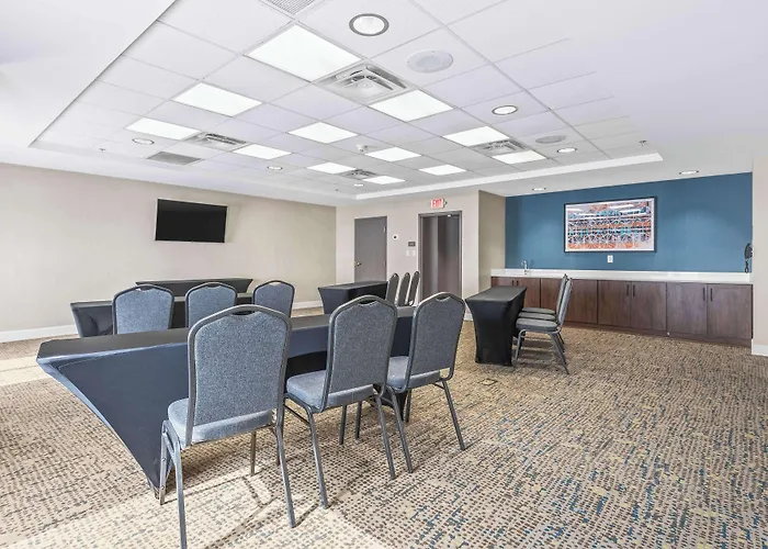 Hampton Inn Columbus-North