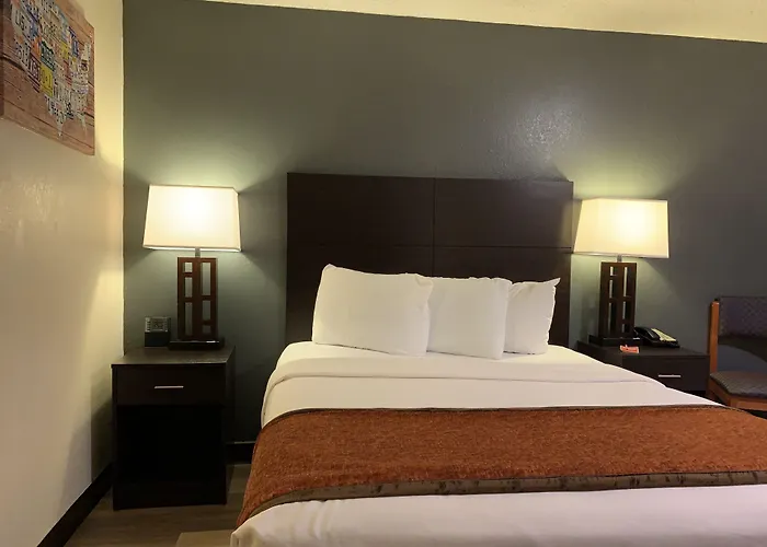 Brentwood Inn Clinton